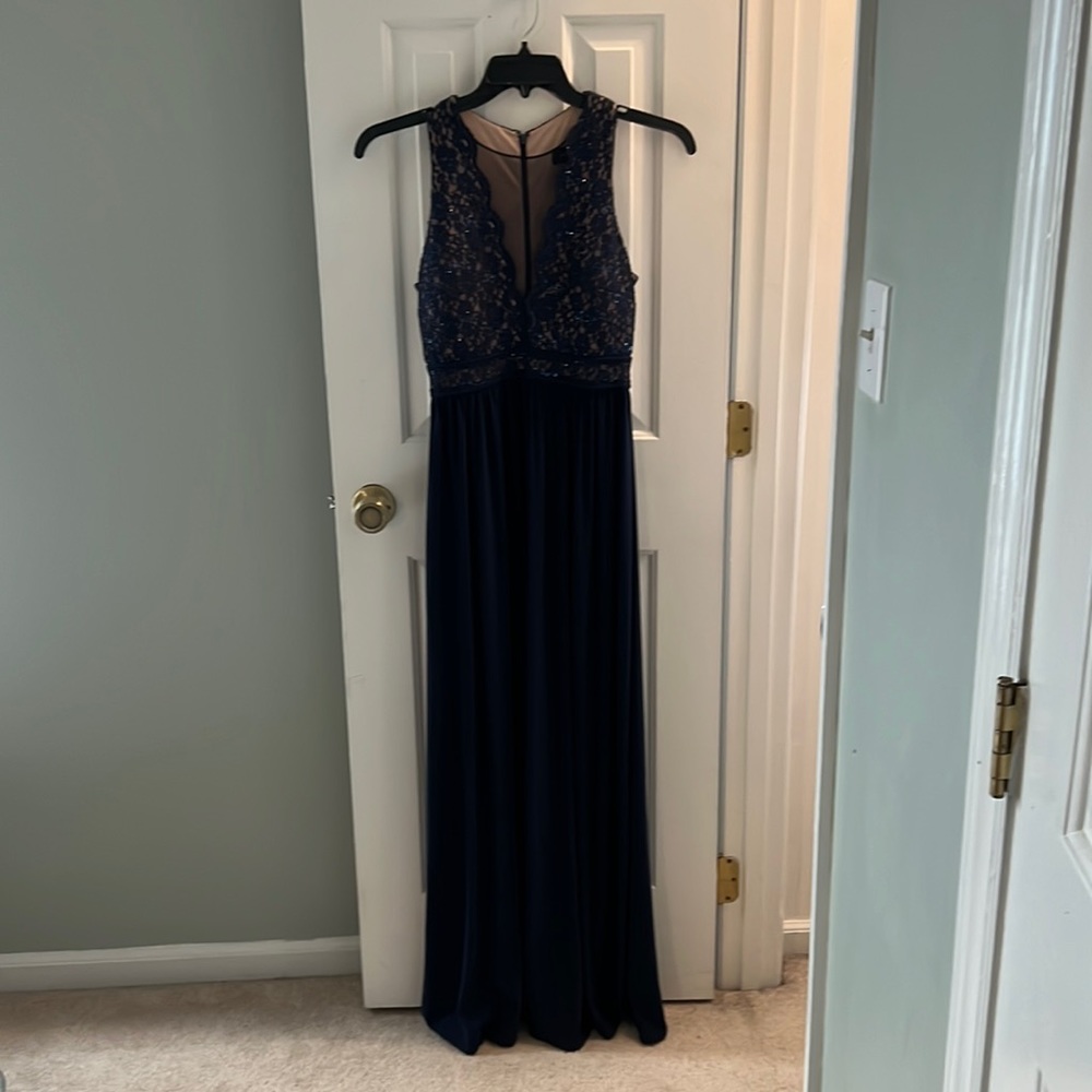 R&M Richards size 6 formal dress